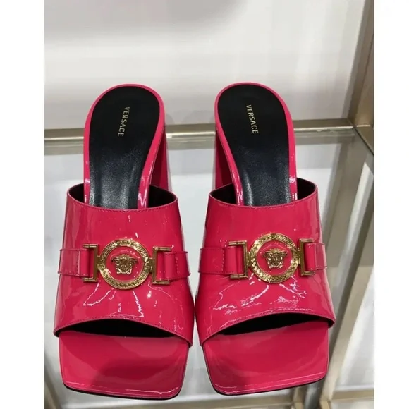 Brand New Versace ShoesVersace Medusa Patent Mules